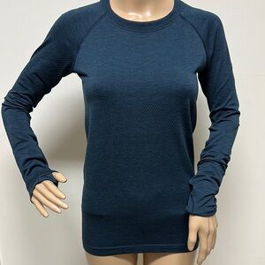 Lululemon Women's Swifty Blue Long Sleeve Activewear Top Size S